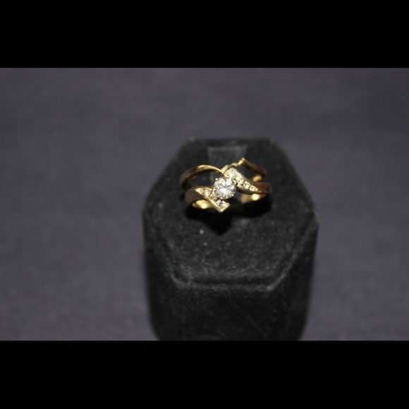 😇 Yellow Gold Wedding Set 😇 - Picture 8 of 12